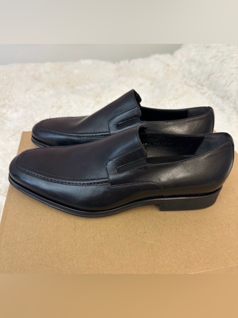 Bruno Magli Raging Napa Men’s Leather Black Leather Dress Shoes Size: 7